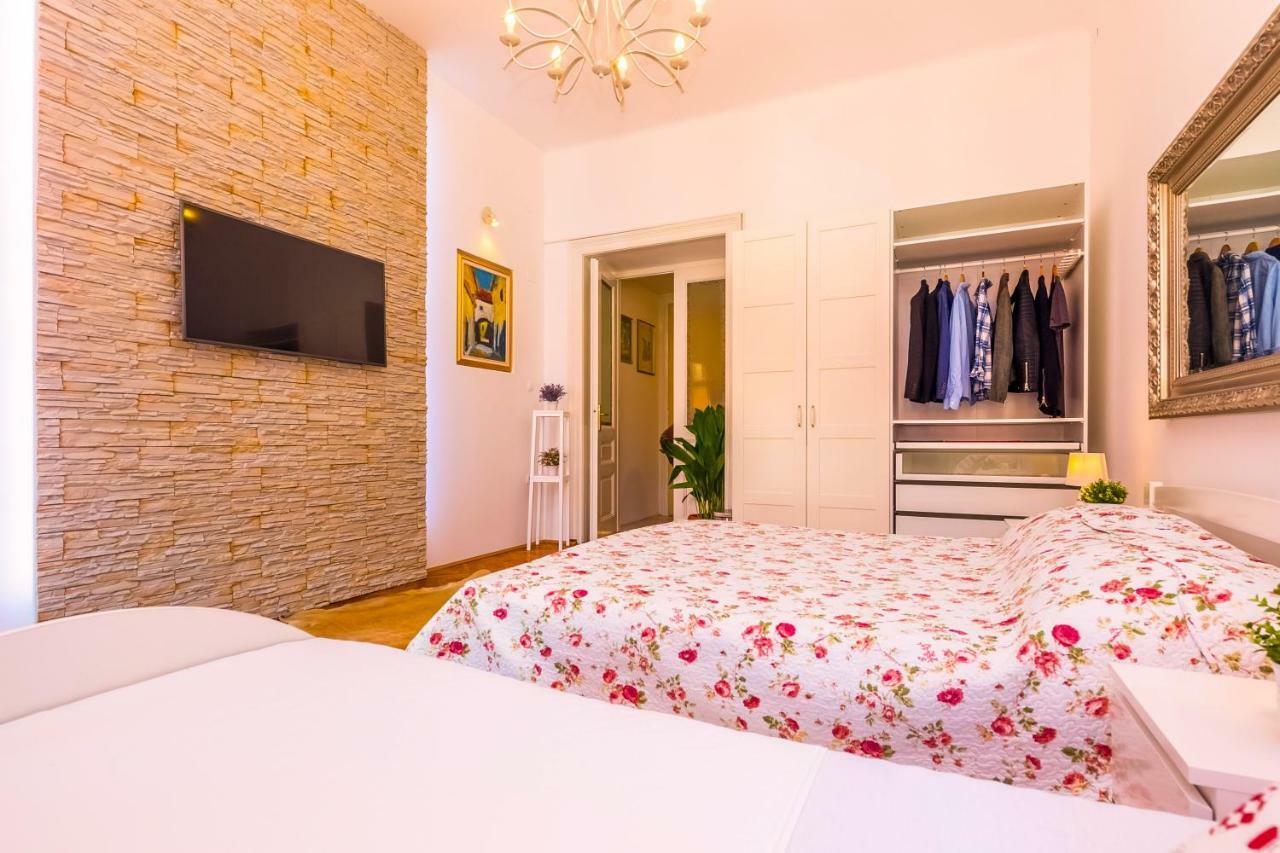 Conty Apartment Rijeka Extérieur photo